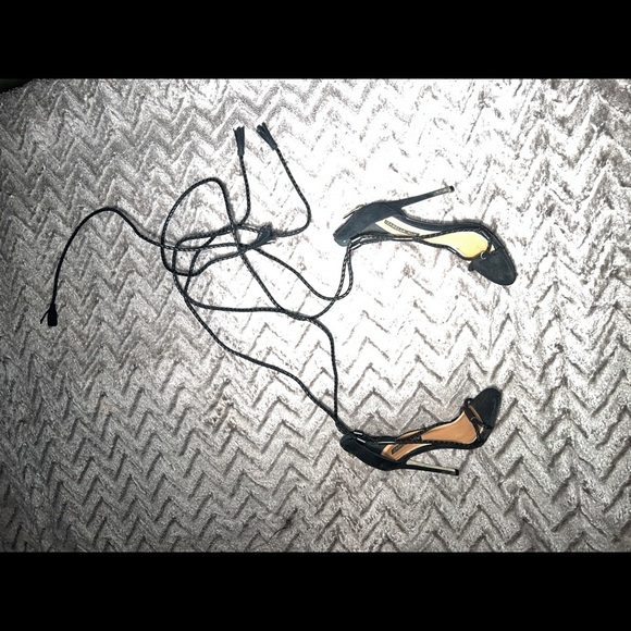 Lace up heels - Picture 3 of 5